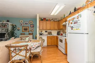 260 Beach 81st St, Rockaway Beach, NY 11693 - Photo 4