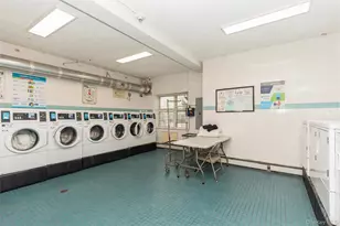 260 Beach 81st St, Rockaway Beach, NY 11693 - Photo 18