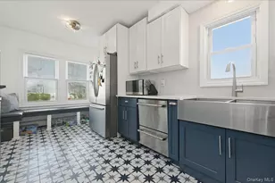 450 Linden St, West Hempstead, NY 11552 - Photo 6