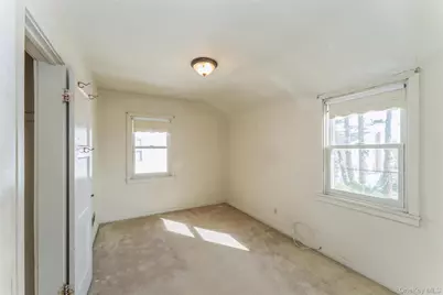 211 Norfeld Boulevard, Elmont, NY 11003 - Photo 12