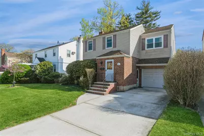211 Norfeld Boulevard, Elmont, NY 11003 - Photo 2