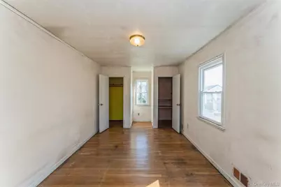 211 Norfeld Boulevard, Elmont, NY 11003 - Photo 14