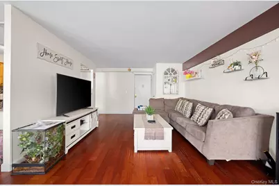 25 Lake Street #2E, White Plains, NY 10603 - Photo 2