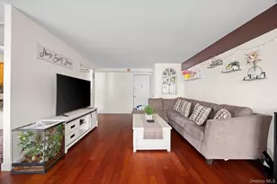 25 Lake St, White Plains, NY 10603 - Photo 2