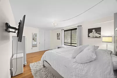 25 Lake Street #2E, White Plains, NY 10603 - Photo 18