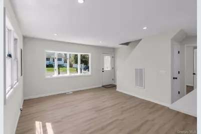 133 Lakeview Drive, Mastic Beach, NY 11951 - Photo 6