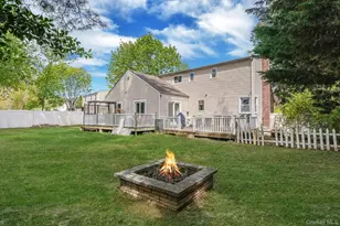 118 Foster Rd, Ronkonkoma, NY 11779 - Photo 28