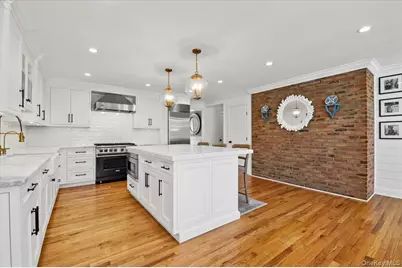 1 Horseshoe Path, Lloyd Harbor, NY 11743 - Photo 6