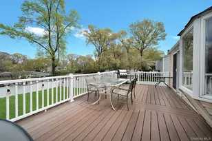 27 Pheasant Dr, Commack, NY 11725 - Photo 22