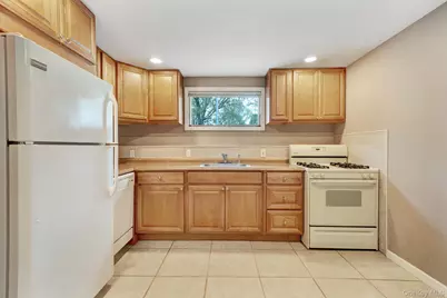 27 Pheasant Drive, Commack, NY 11725 - Photo 20