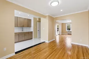 69-16 Fresh Meadow Ln, Fresh Meadows, NY 11365 - Photo 8
