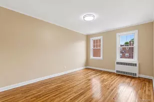69-16 Fresh Meadow Ln, Fresh Meadows, NY 11365 - Photo 16