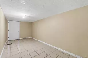 69-16 Fresh Meadow Ln, Fresh Meadows, NY 11365 - Photo 28