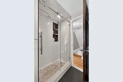 938 Van Buren Avenue, Franklin Square, NY 11010 - Photo 26