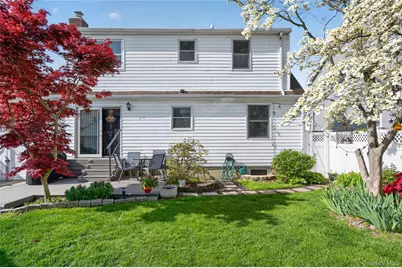 938 Van Buren Avenue, Franklin Square, NY 11010 - Photo 32