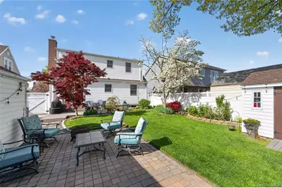 938 Van Buren Avenue, Franklin Square, NY 11010 - Photo 34