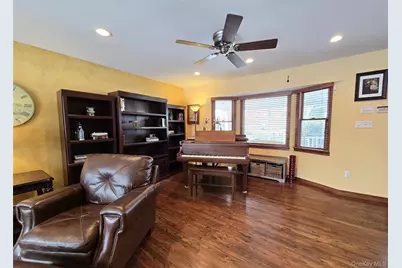 4 Cameo Road, Commack, NY 11725 - Photo 10