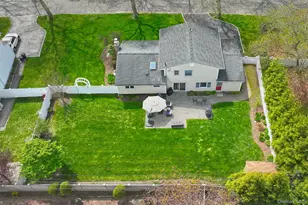 7 Gaston St, Melville, NY 11747 - Photo 36