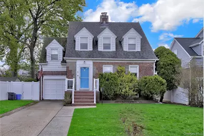 5 Argyle Road, Merrick, NY 11566 - Photo 1