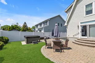 5 Lloyd Ave, Lynbrook, NY 11563 - Photo 24