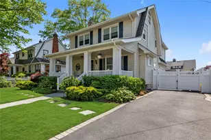 5 Lloyd Ave, Lynbrook, NY 11563 - Photo 2