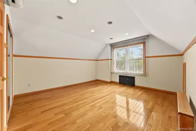 8042 168th Street, Fresh Meadows, NY 11432 - Photo 22