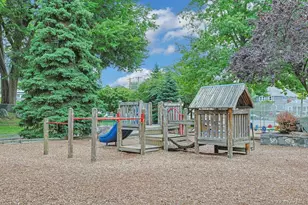 541 Second Ave, Pelham, NY 10803 - Photo 38