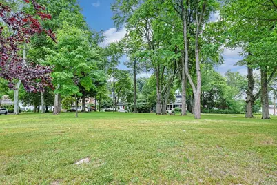 541 Second Avenue, Pelham, NY 10803 - Photo 42