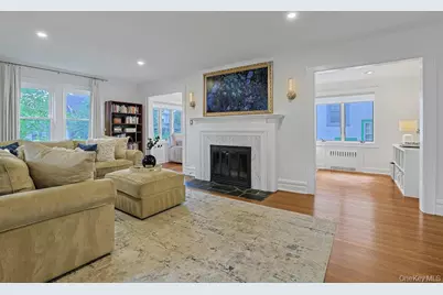 541 Second Avenue, Pelham, NY 10803 - Photo 8