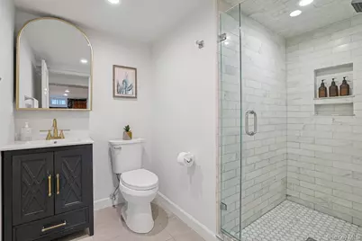 541 Second Avenue, Pelham, NY 10803 - Photo 34