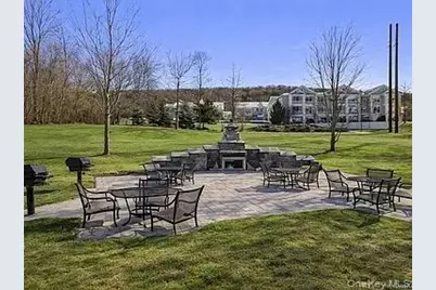 612 Saratoga Lane, Fishkill, NY 12524 - Photo 16