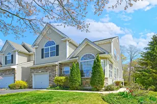 9 Manitou Trail, Kings Park, NY 11754 - Photo 2