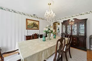 27 Halsey St, Islandia, NY 11749 - Photo 6