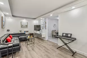 2 Bay Club Dr, Bayside, NY 11360 - Photo 10