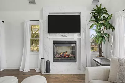 24 Bungalow Walk, Ocean Beach, NY 11770 - Photo 26