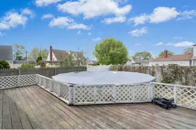 3 Layton Avenue, Hicksville, NY 11801 - Photo 24