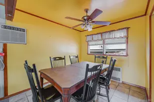 3 Layton Ave, Hicksville, NY 11801 - Photo 12