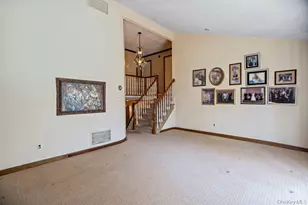18 Herkimer Ave, Jericho, NY 11753 - Photo 20
