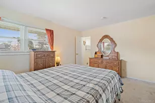 38 Miller Blvd, Syosset, NY 11791 - Photo 12
