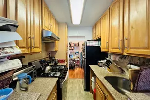 138-10 Franklin Ave, Flushing, NY 11355 - Photo 8