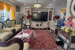 12 Hilton Ct, Hicksville, NY 11801 - Photo 6