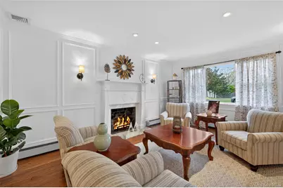 112 Dorchester Road, Ronkonkoma, NY 11779 - Photo 4
