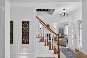 112 Dorchester Rd, Ronkonkoma, NY 11779 - Photo 2