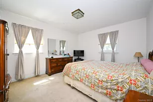 75-64 180th St, Fresh Meadows, NY 11366 - Photo 14