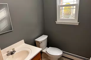 11 Park Manor Ct, Glen Cove, NY 11542 - Photo 10
