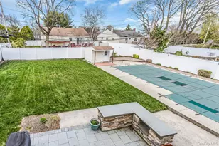 33 Primrose Ln, Kings Park, NY 11754 - Photo 18