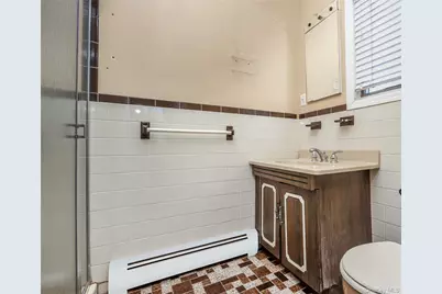 7623 168th Street, Fresh Meadows, NY 11366 - Photo 20