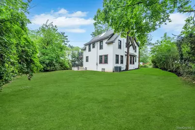6 Sheffield Road, Great Neck, NY 11021 - Photo 34
