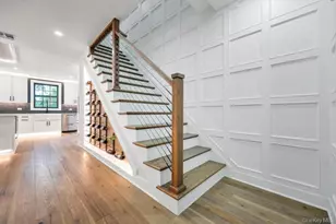6 Sheffield Rd, Great Neck, NY 11021 - Photo 4