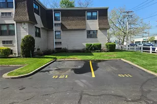 1325 Broadway, Hewlett, NY 11557 - Photo 14